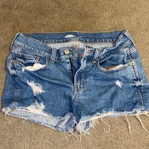 OLD NAVY BOYFRIEND MID-RISE SHORTS- size 0